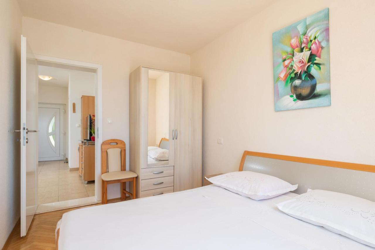 Adriatic Beach Suites Omiš Eksteriør billede