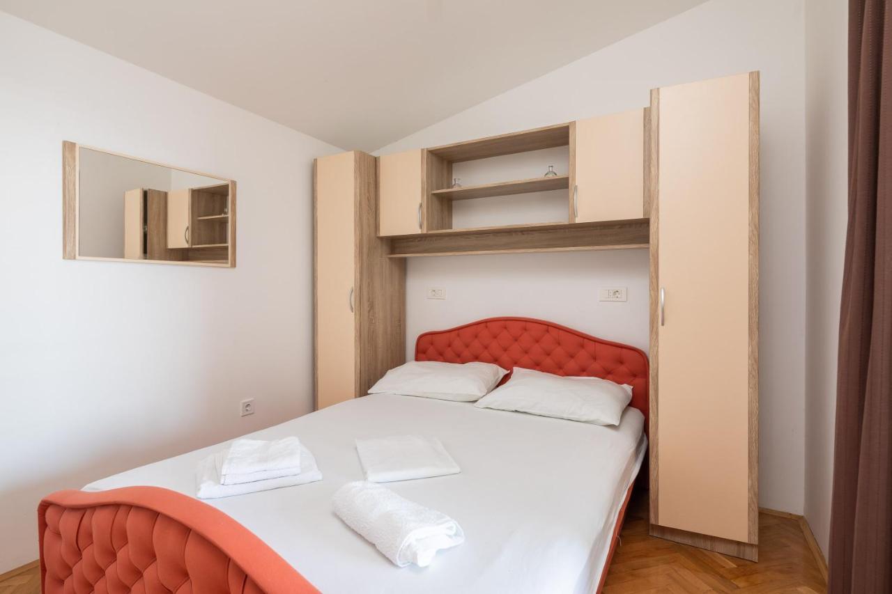 Adriatic Beach Suites Omiš Eksteriør billede